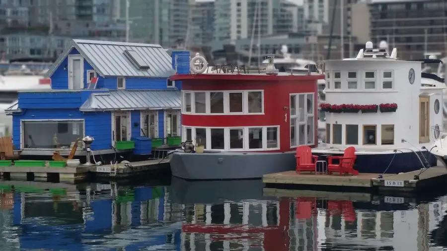 floating homes